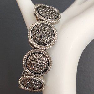 Silver stretch bracelet w/tiny hematite crystals